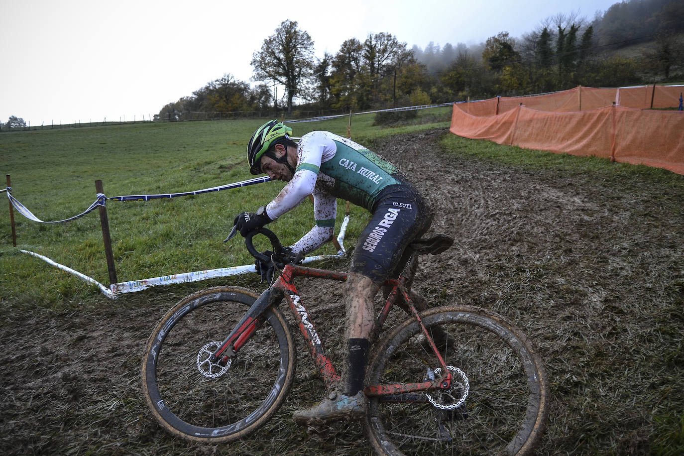 Fotos: Sánchez y Odriozola dominan en Amézaga