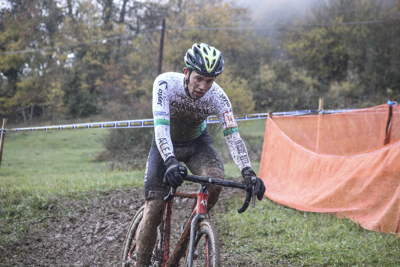 Fotos: Sánchez y Odriozola dominan en Amézaga