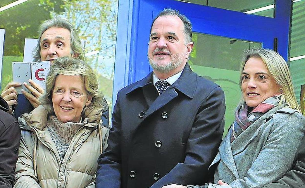 Carlos Iturgaiz, durante el acto celebrado ayer en Getxo. 