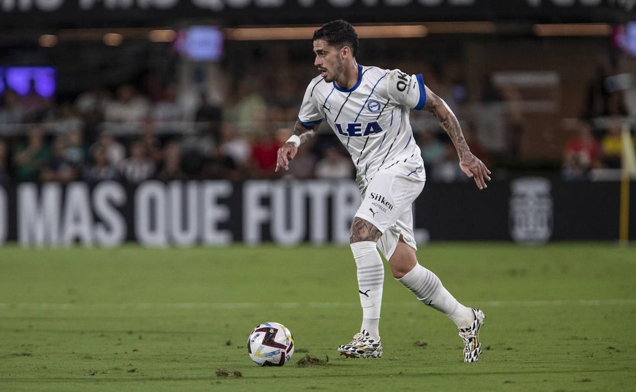 Miguel se cae de la lista del Alavés en Tenerife