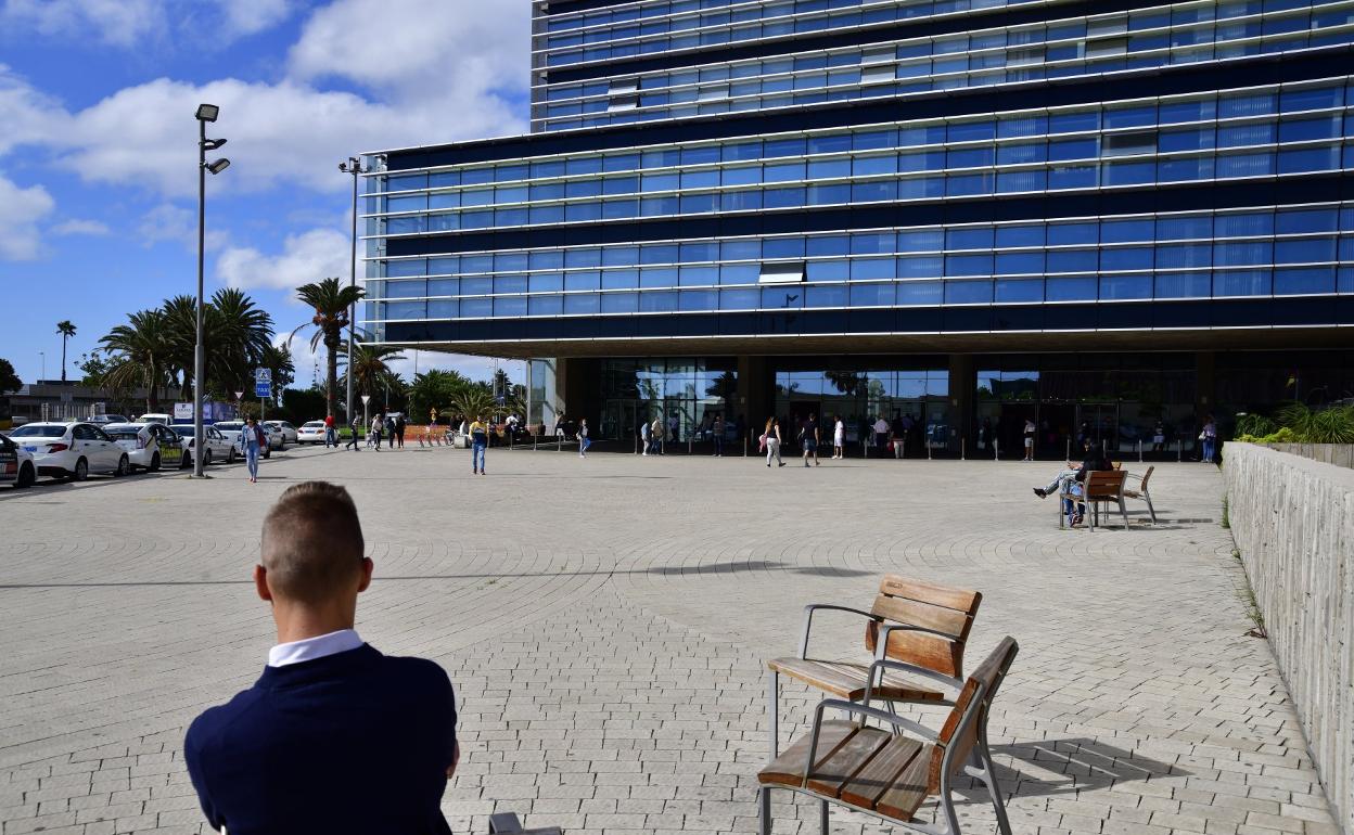 Los exteriores de los juzgados de Las Palmas de Gran Canaria. /