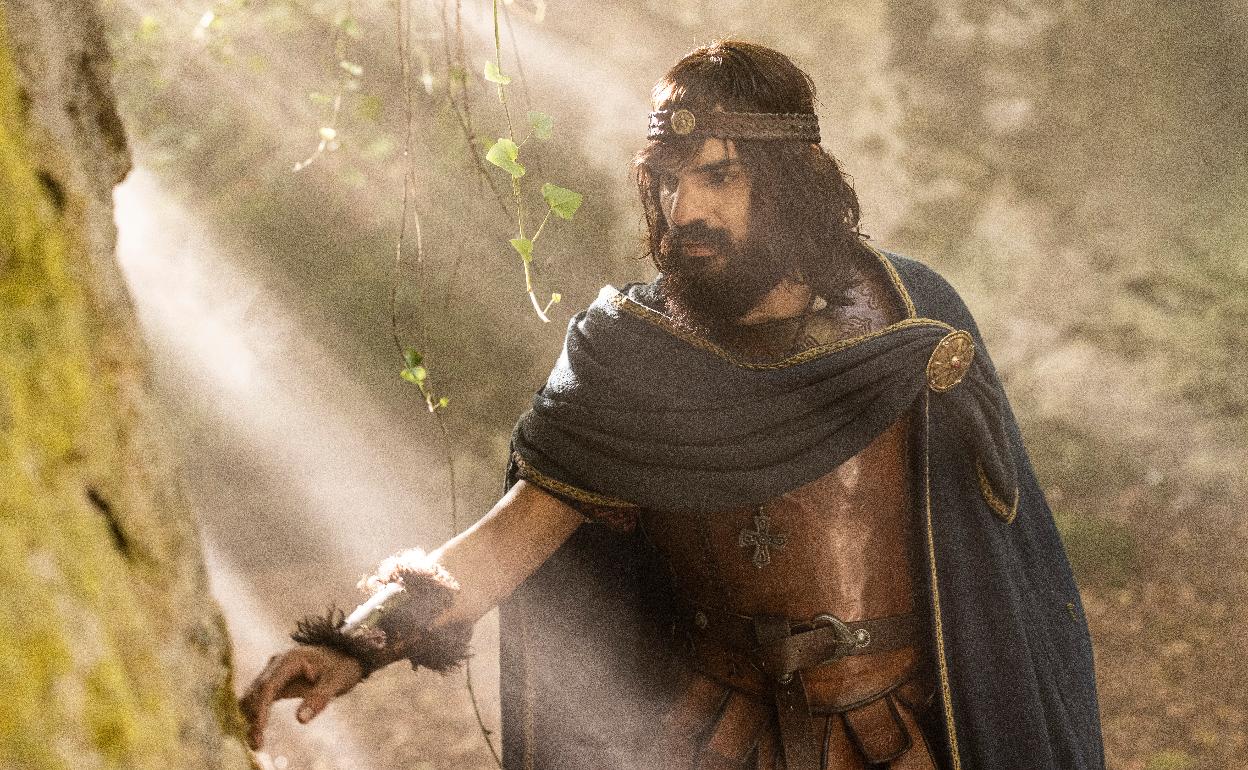 Eneko Sagardoy encabeza el reparto de 'Irati'.