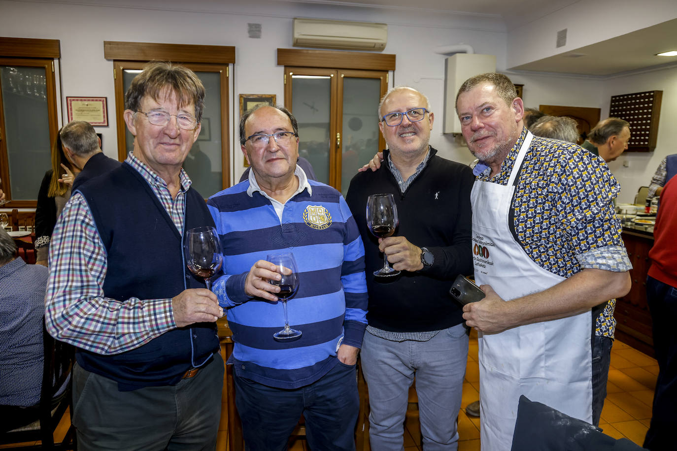 Fotos: Así fue la cena en la sociedad gastronómica La Concordia-Lagunartea