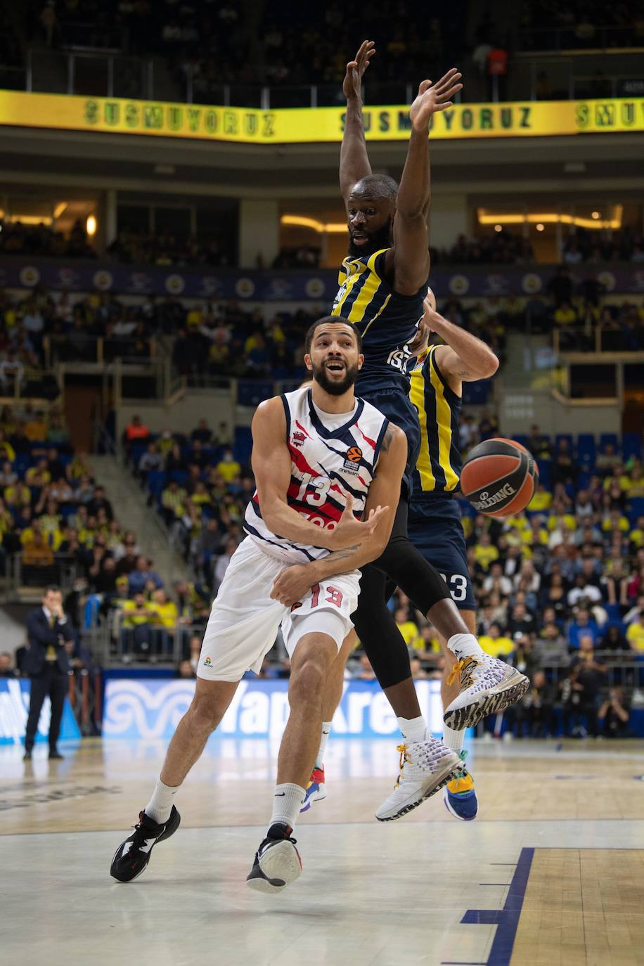 Fotos: Las fotos del Fenerbahce - Baskonia