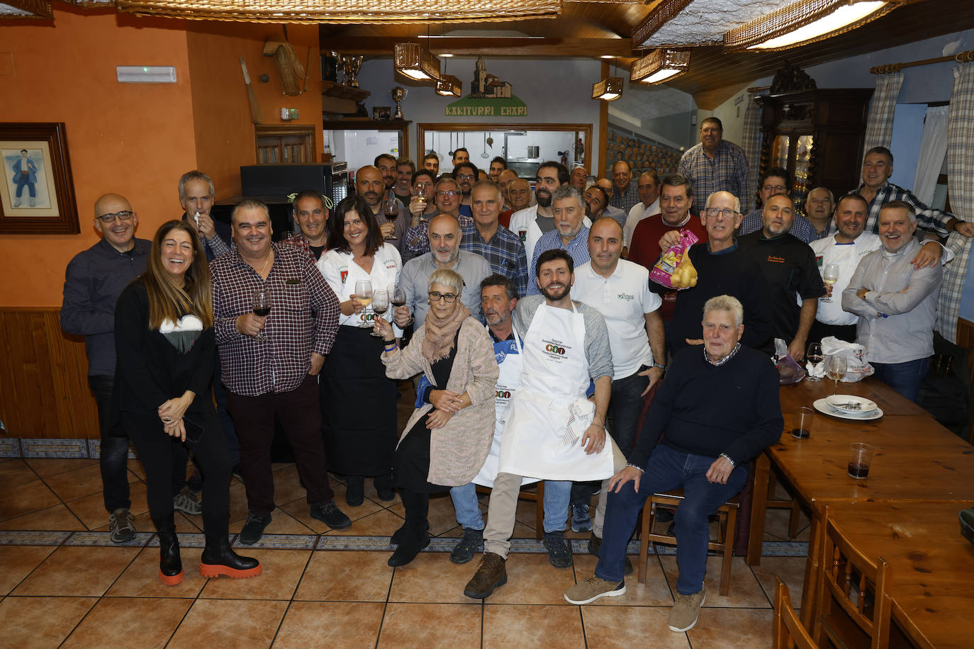 Fotos: Así fue la cena en la sociedad gastronómica Kakiturri