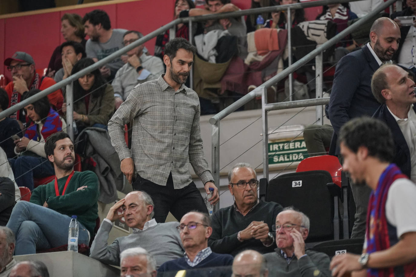 Fotos: Ambientazo en el Buesa Arena en el choque entre el Baskonia y el Real Madrid