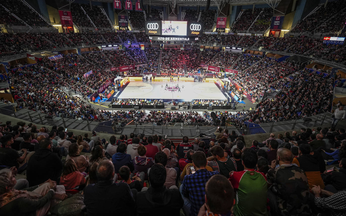 Fotos: Ambientazo en el Buesa Arena en el choque entre el Baskonia y el Real Madrid