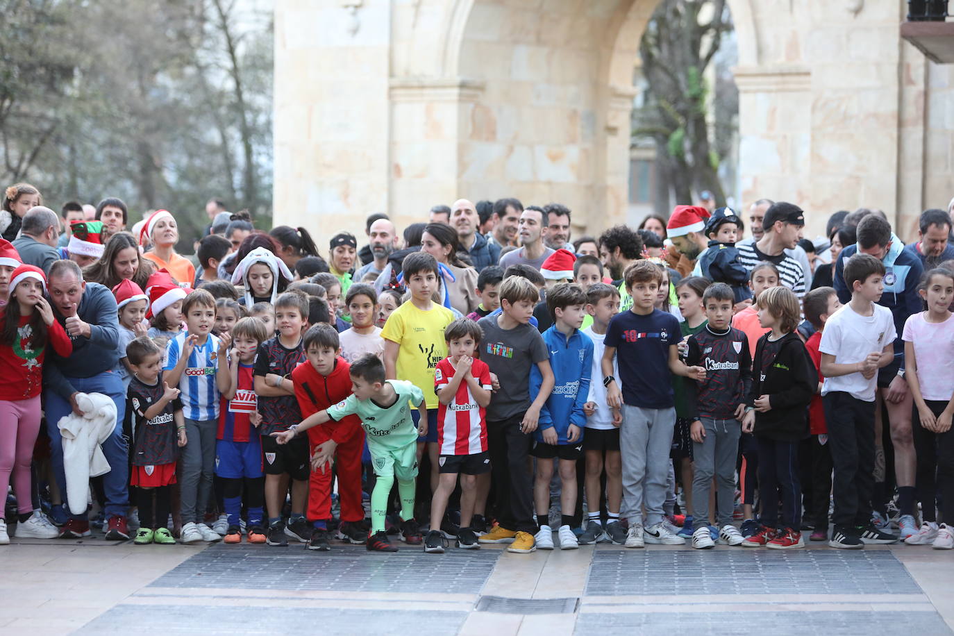 Nervios entre los más pequeños antes de la San Silvestre de Durango.