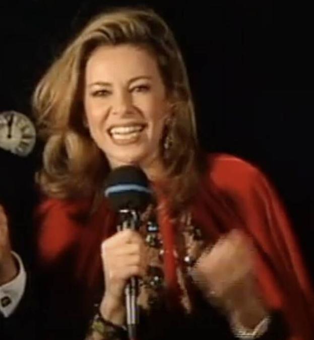 Ana Obregón, en las campanadas de 1994. (RTVE)