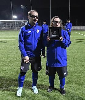 Imagen secundaria 2 - Los miembros del Athletic Genuine se toman muy en serio los entrenamientos, para ellos es el mejor momento de la semana. 