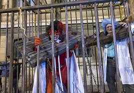 Farolín y Zarambolas, inconos del Carnaval de Bilbao