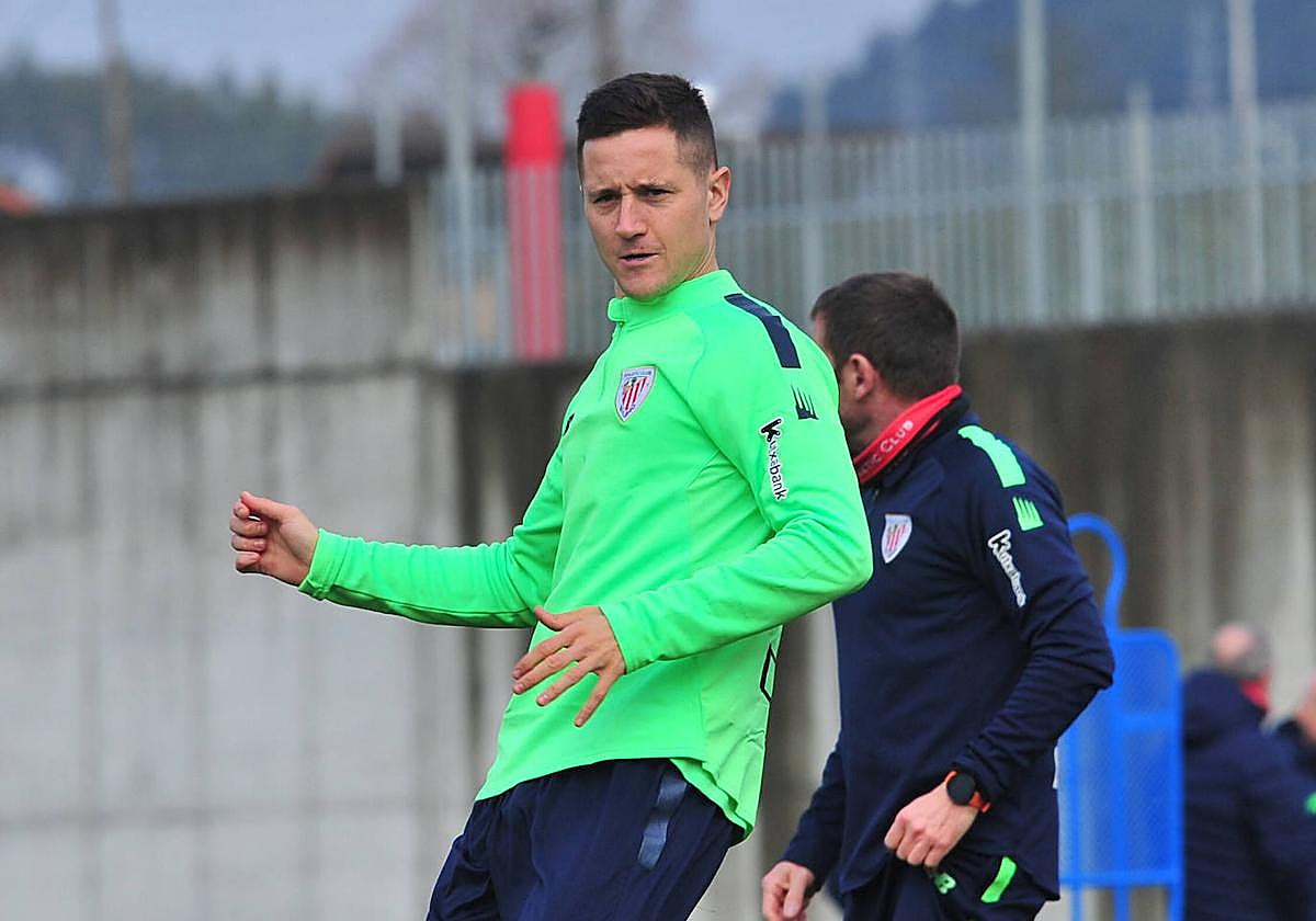 Ander Herrera, en un entrenamiento en Lezama