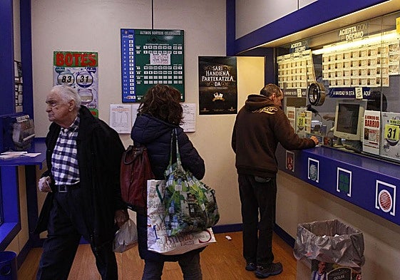 La Lotería Nacional del sábado baña con 15 millones dos municipios en su sorteo extraordinario: resultados del 8 de noviembre