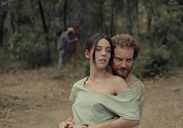 Vicky Luengo y Pol López, protagonistas de la película 'Suro'