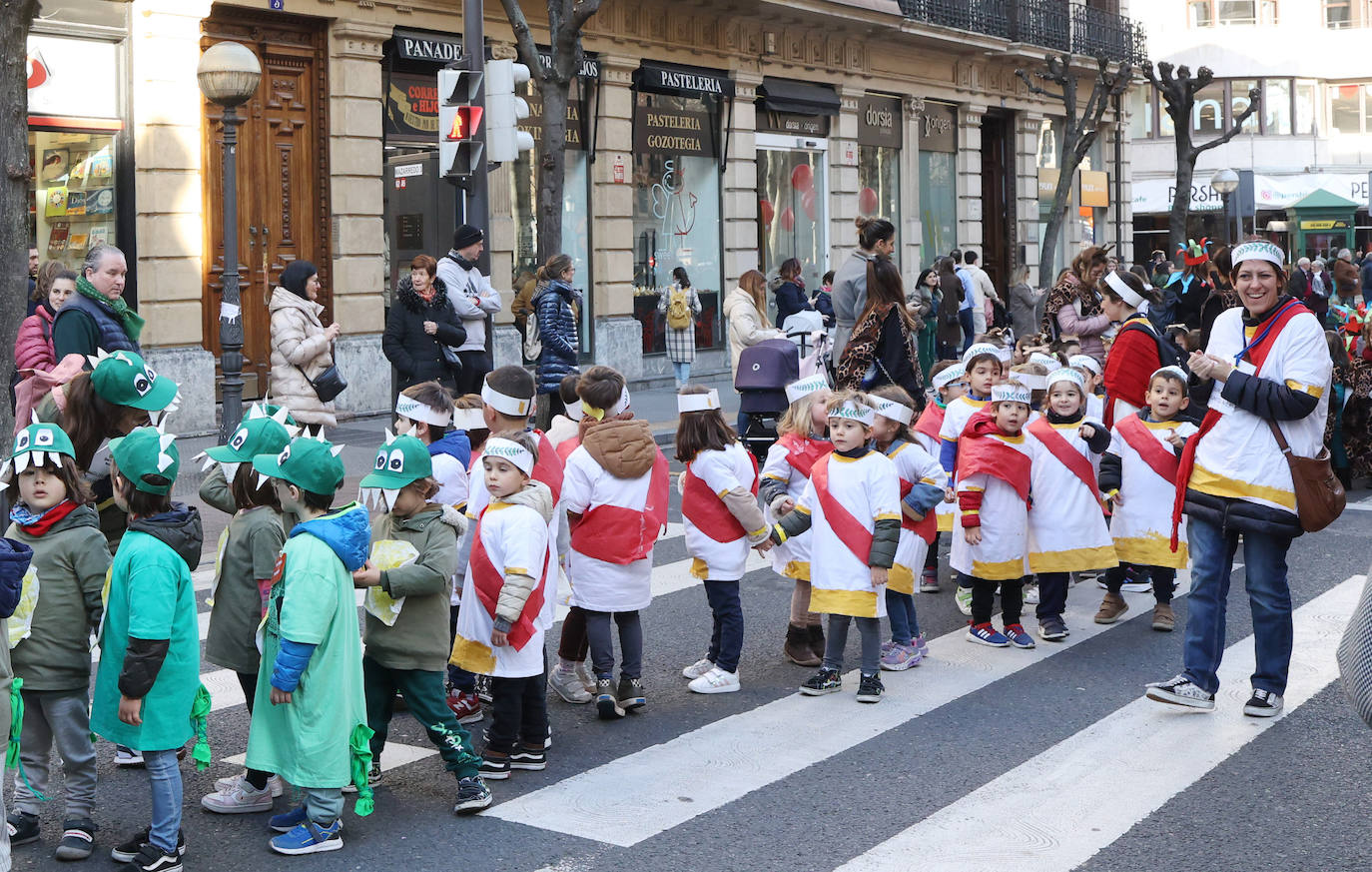 Los niños de Bilbao desfilan por Carnaval