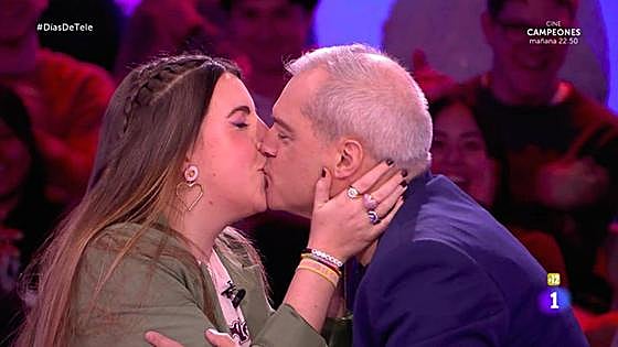 El pico de Ramón García con la cómica Carolina Iglesias: «Fuiste mi primer amor»