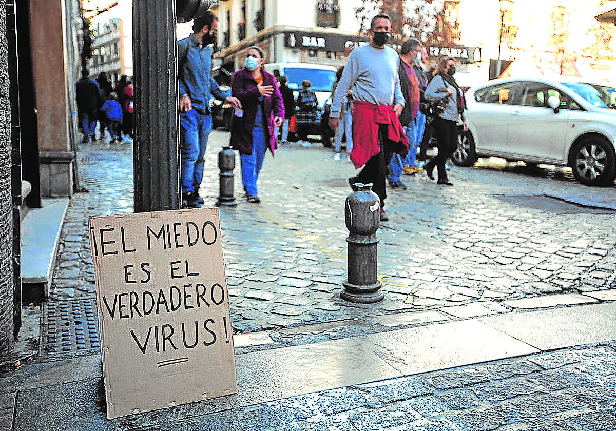 Uno de los mensajes que se ha escuchado por parte del colectivo antivacunas.