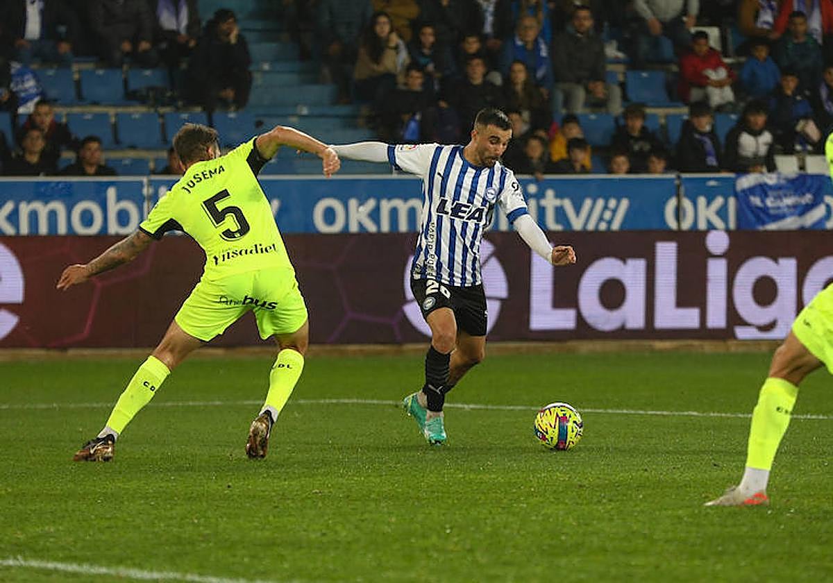 Róber, un instante antes de marcar el gol de la victoria.