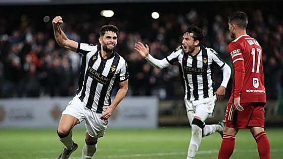 «No es casualidad que el Amorebieta esté arriba»