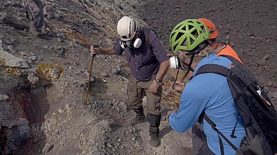 Pedro Piqueras vive su aventura más arriesgada en La Palma: «En dos minutos, estás muerto»