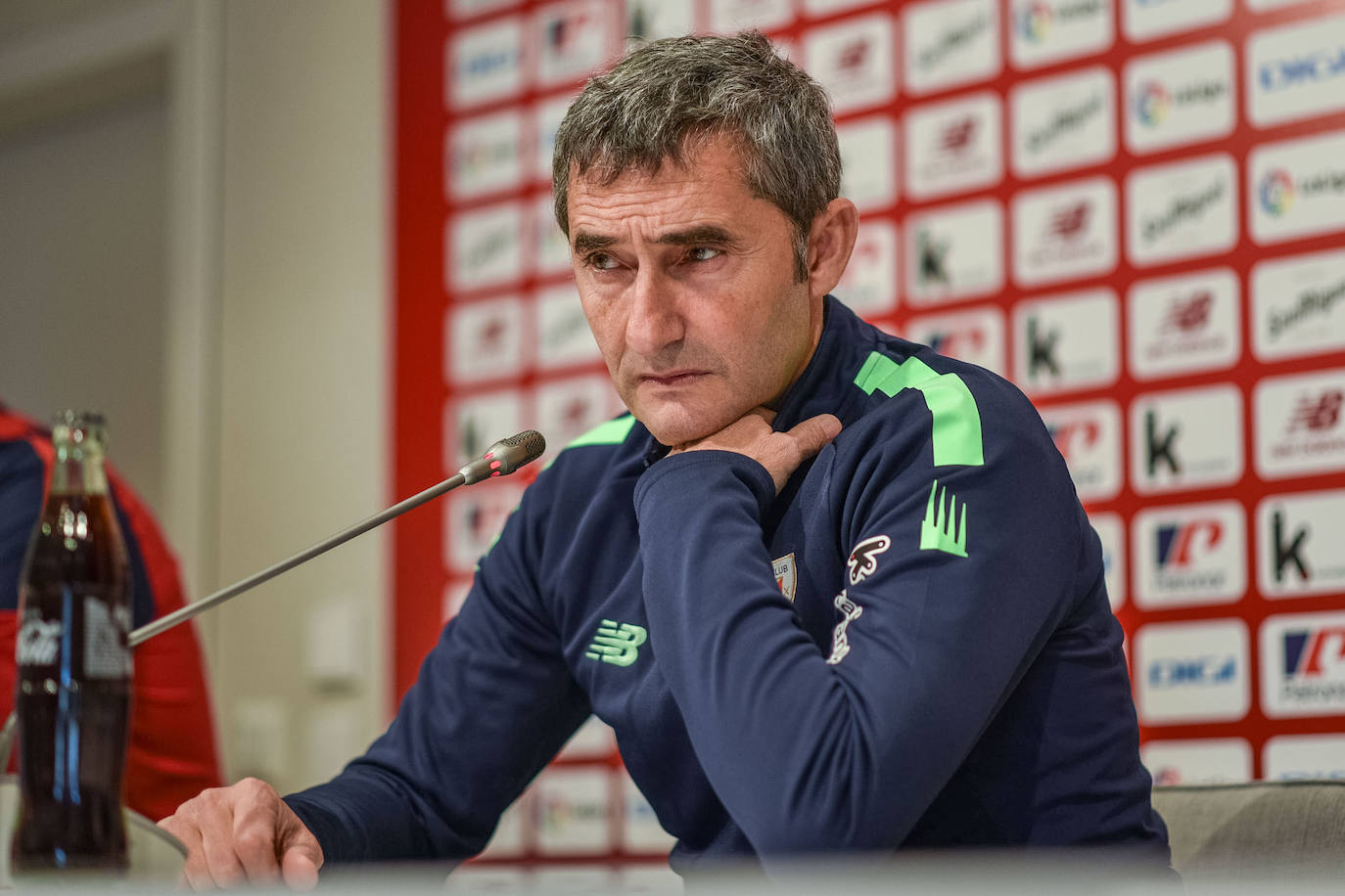 Ernesto Valverde espera una reacción del equipo en Vallecas.