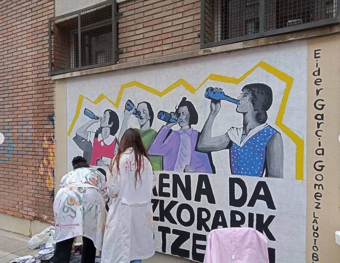 La ola morada protagoniza el 8M en todas las localidades de Ayala