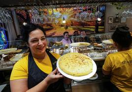 La tortilla ganadora en la primera edición de la Copa Bizkaia fue la del Izarra Berria, en Leioa.