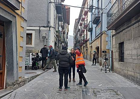 Imagen secundaria 1 - Dani Rovira rueda en Orduña su nueva película