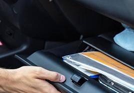 La multa de la DGT por no llevar esto en tu coche