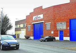 Mafelca, que amplió sus instalaciones con el traslado a la Carretera de Bilbao, no logra crecer en el taller.