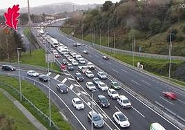 Más de una hora de retenciones en el Txorierri por un accidente entre cinco coches