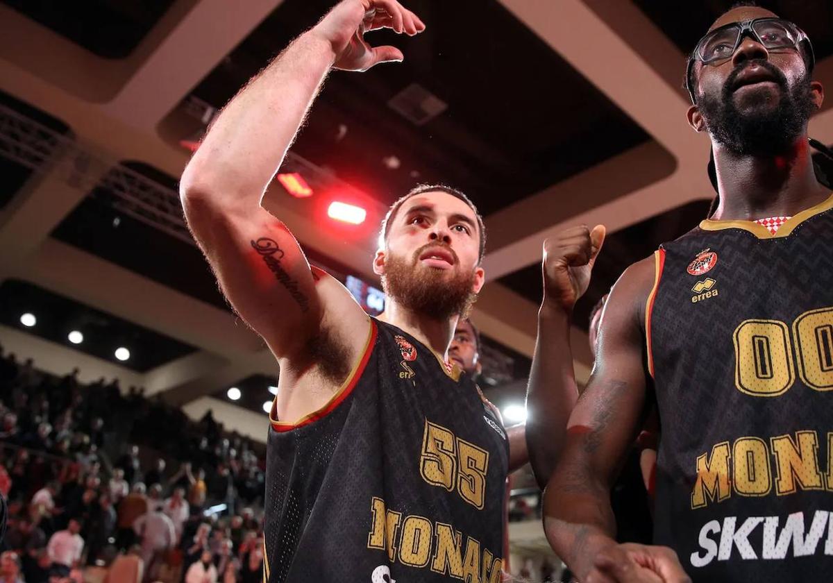 El Mónaco suspende a Mike James por una noche de borrachera