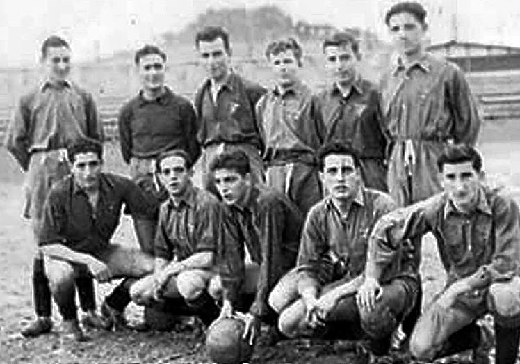 Otra formación titular del Aurrera, esta de finales de la década de los 40.