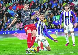 Dani y Vesga ganan por fin juntos e Iñigo marca un año después