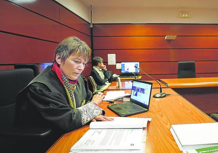 Los primeros juzgados virtuales realizan 121 juicios por videollamada en Bizkaia