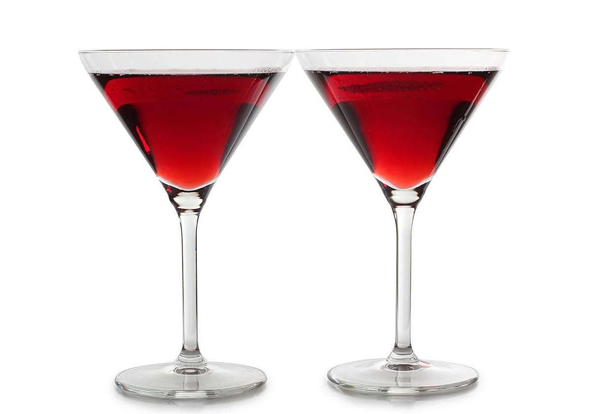 La hora del vermú. ¿Blanco o rojo?