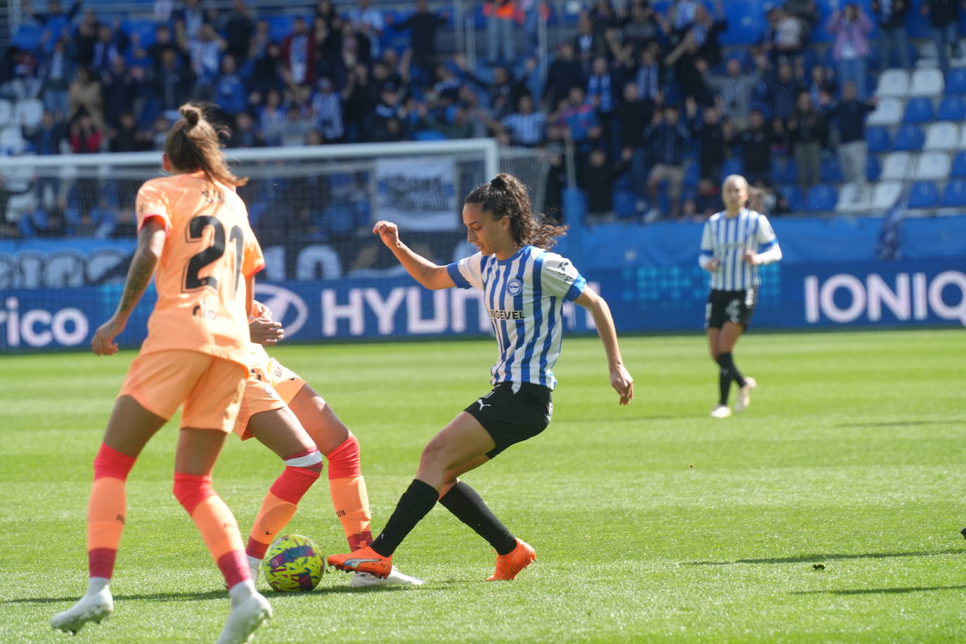 El Alavés Glorisas - Atlético de Madrid, en imágenes