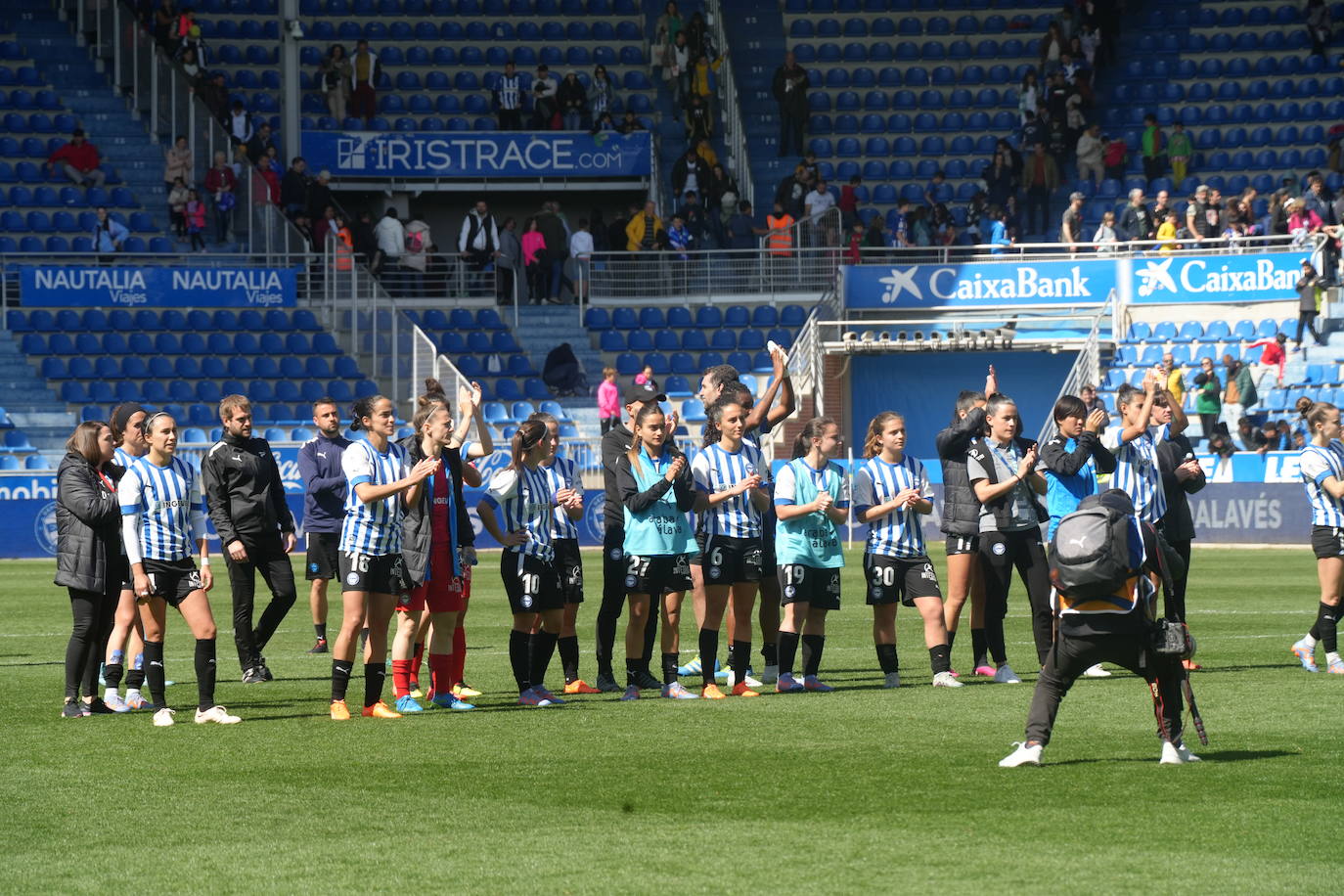El Alavés Glorisas - Atlético de Madrid, en imágenes