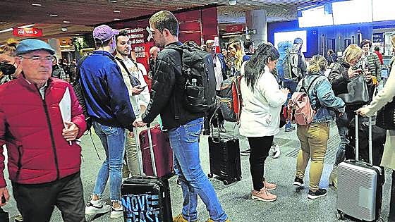 La Intermodal bate su récord con 25.000 viajeros en el inicio de la operación salida