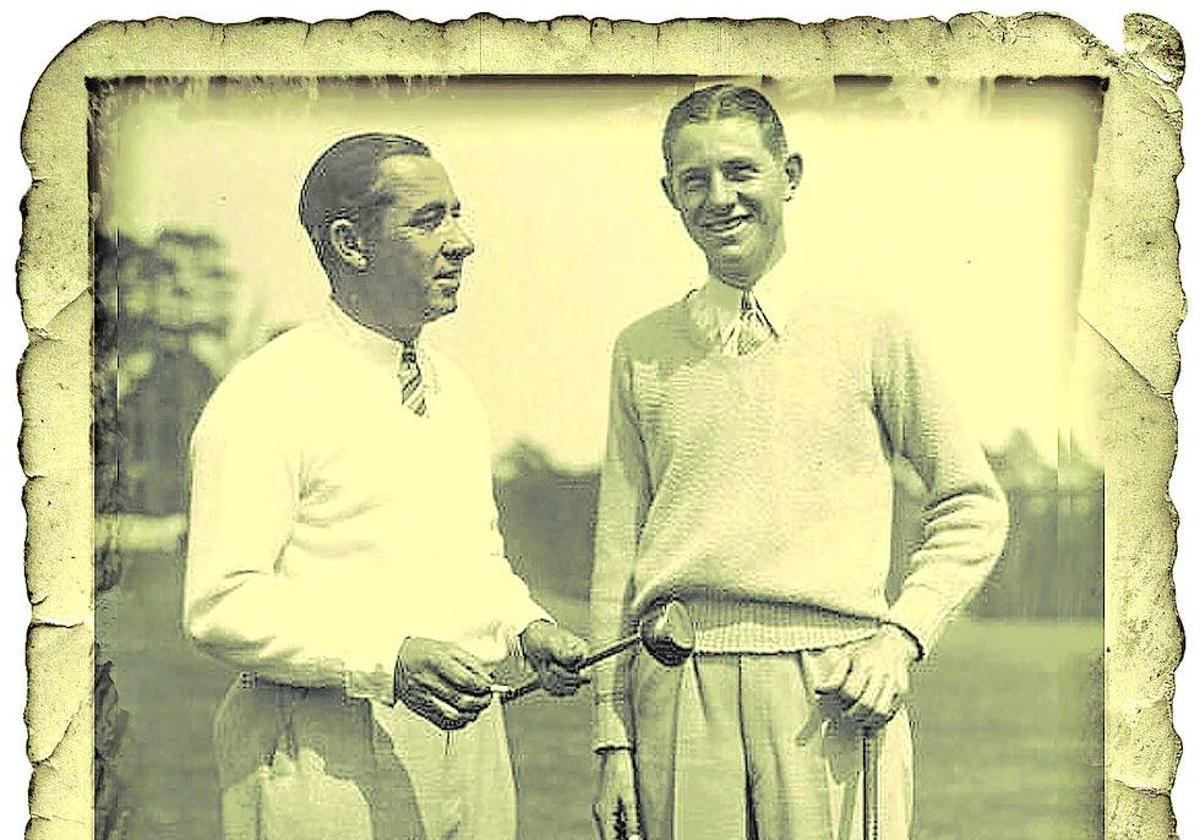 Horton Smith, a la derecha, venció en la primera edición de Augusta, en 1934, y se ganó un hueco en la historia del Masters y del golf.