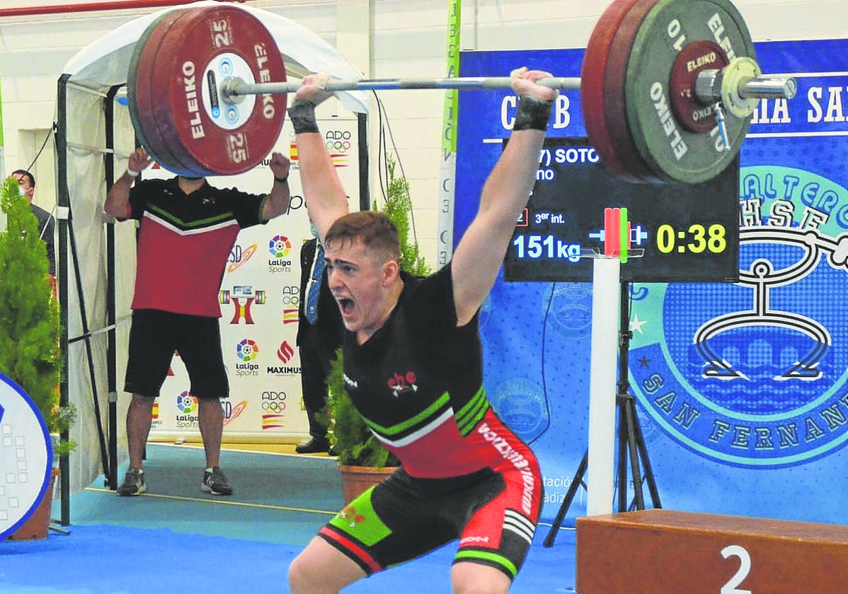 Bruno Soto Fernández, en un récord de España sub'17.