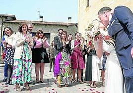 Dudas ante una boda: ¿Hay que declarar en la Renta los regalos de los invitados?