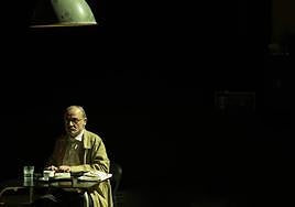 Torregrosa, en el papel del mesero Ignacio Jurado.