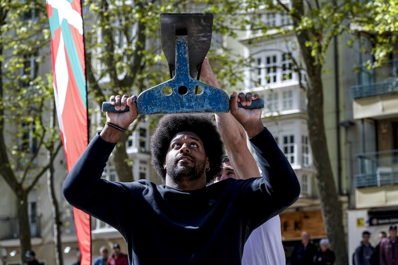 En imágenes: Cameron Jordan, aizkolari por un día