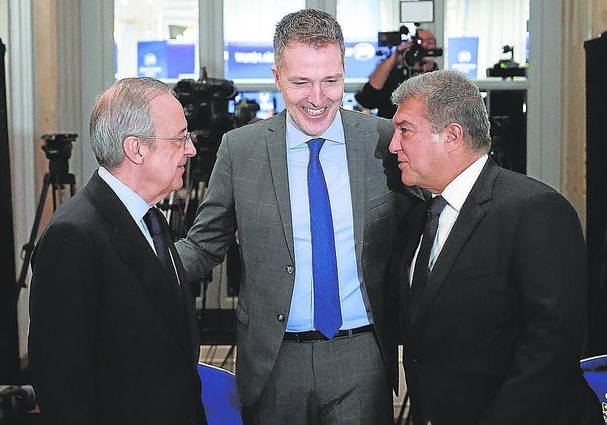 La nueva batalla Barça-Madrid, ¿quién fue más equipo del régimen?