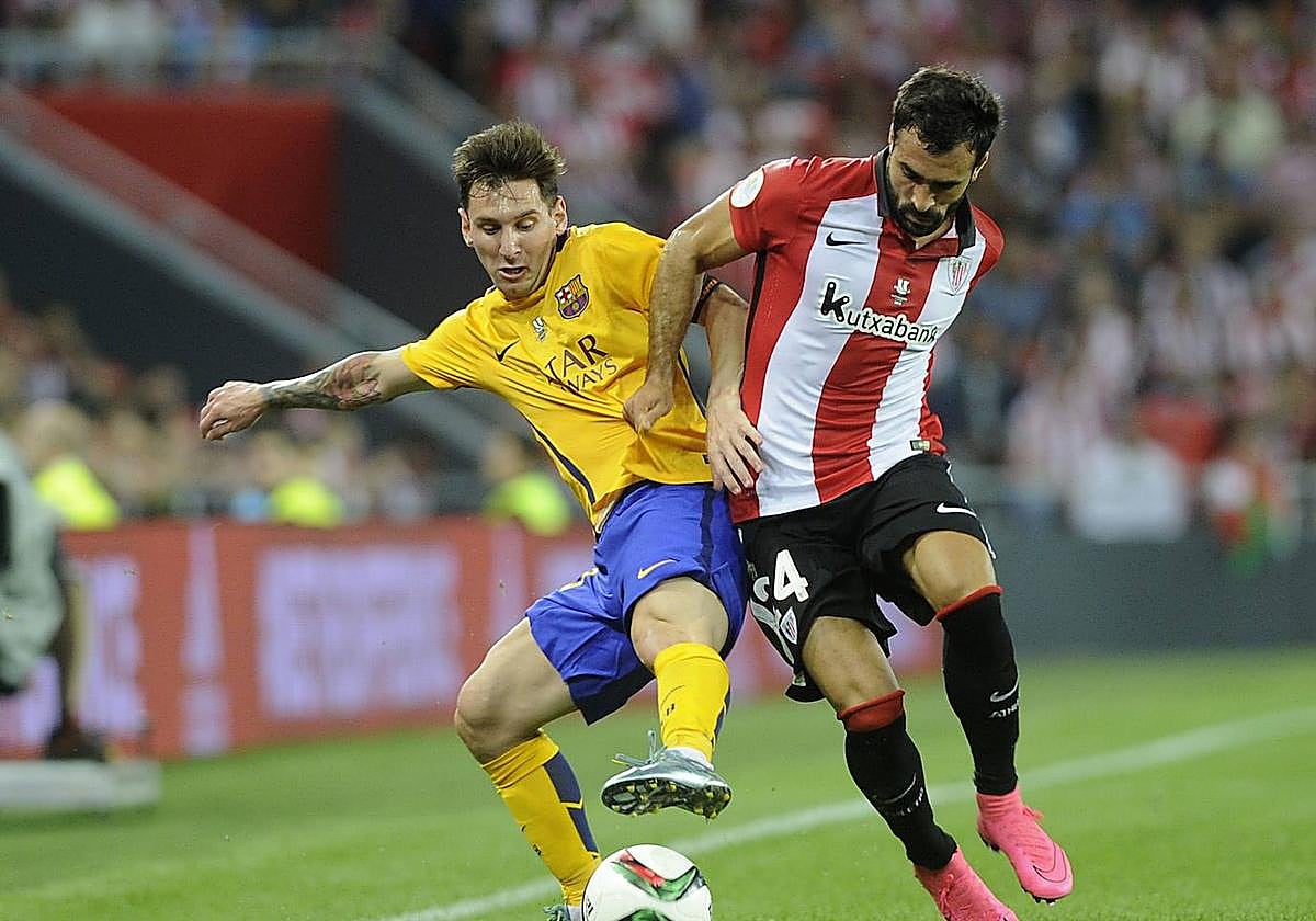 Balenziaga, el lateral comprometido