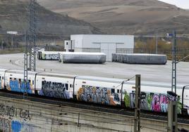 La terminal solo tiene vagones abandonados a merced de los grafiteros.