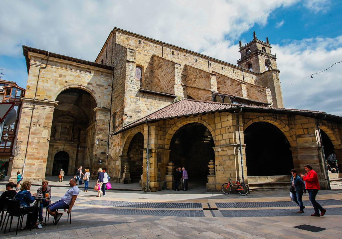 Iglesia de Santa María, símbolo del municipio.