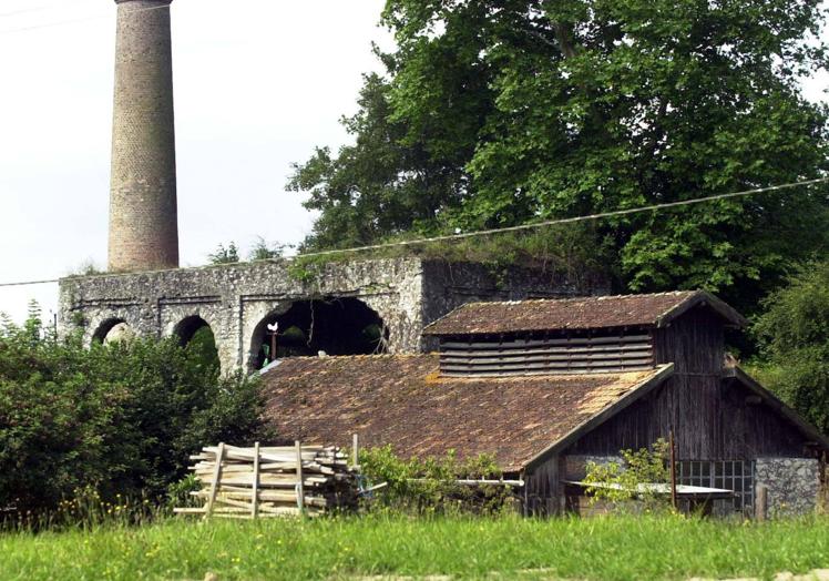 Imagen de archivo de la granja en la que estaba oculto 'Chernobyl', el mayor zulo de la banda.