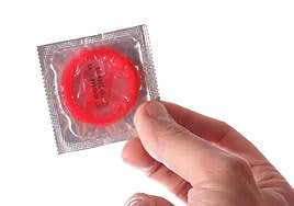 Un comentario de una joven sobre los condones genera un revuelo en redes